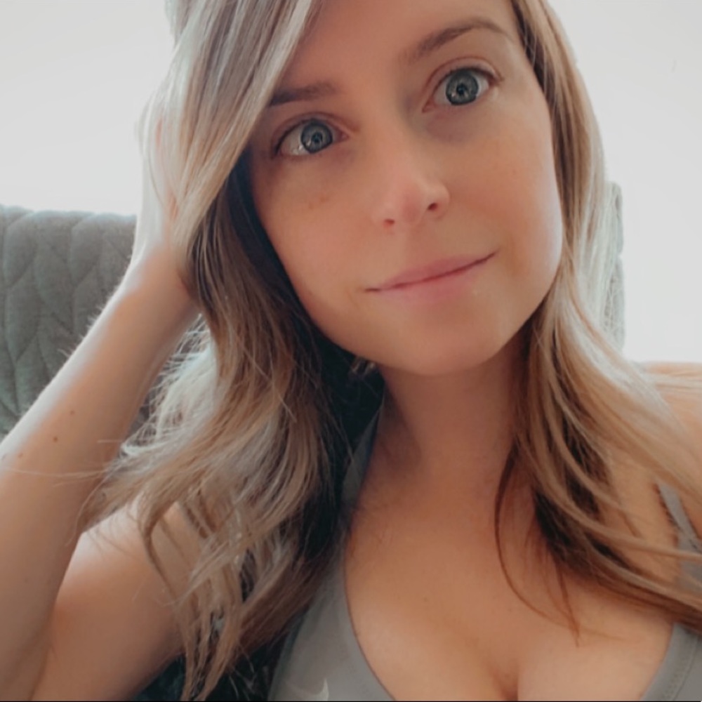 Meet your Posher, Amanda